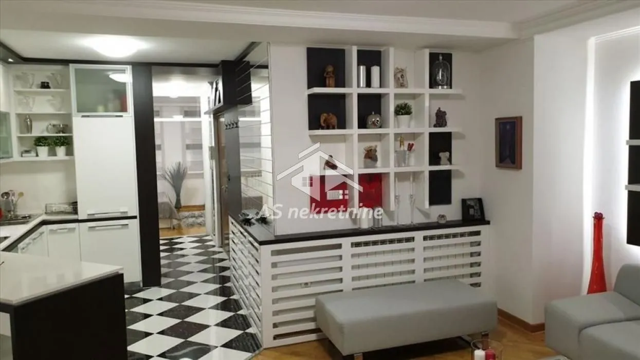 Izdavanje, dvosoban stan, 60m², Vračar Hram, Vračar Sve Podlokacije