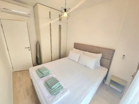 Rent, one bedroom apartment, 38m², Budva, Crna Gora - image 6