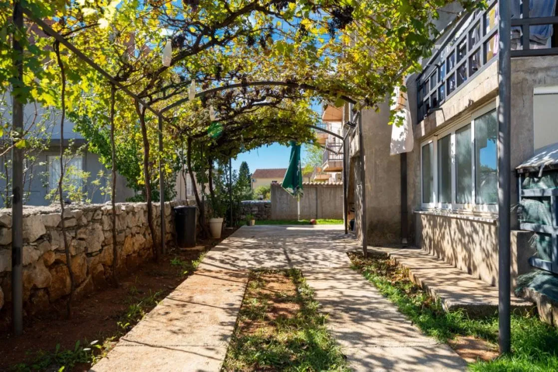 Rent, three bedroom apartment, 106m², Kod Big Fashion-a, Podgorica