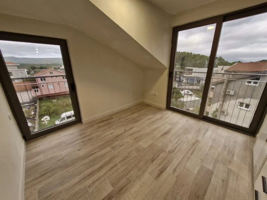 Prodaja, dvosoban stan, 65m², Mrčevac, Tivat