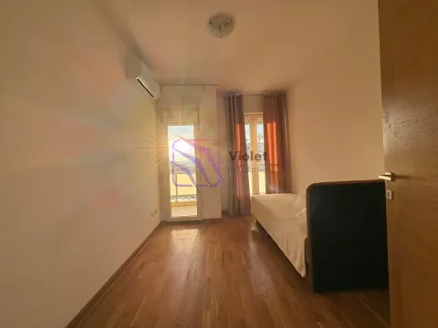 Izdavanje, dvosoban stan, 65m², City Kvart, Podgorica - image 5