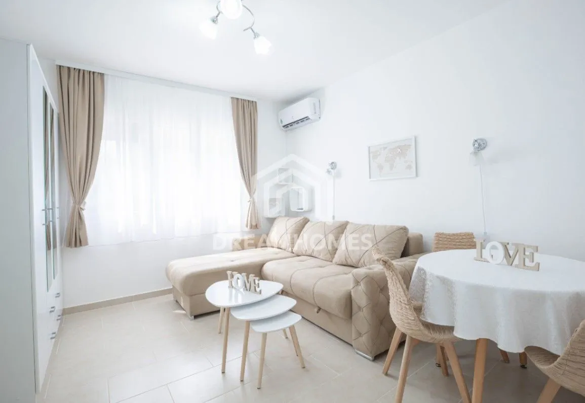 Sale, studio apartment, 24m², Autobuska stanica, Podgorica