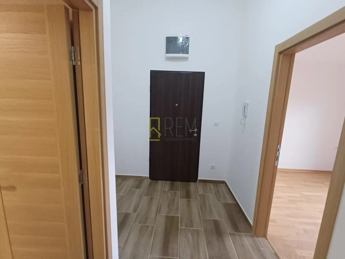 Prodaja, jednosoban stan, 52m², Stari Aerodrom, Podgorica