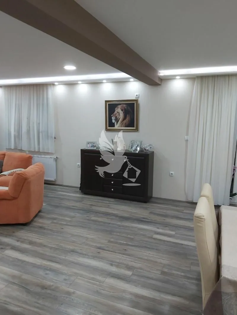 Prodaja, kuća, 220m², Sopot, Beograd