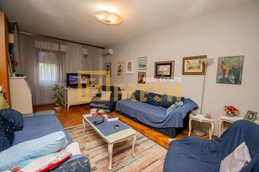 Prodaja, kuća, 210m², Gorica C, Podgorica