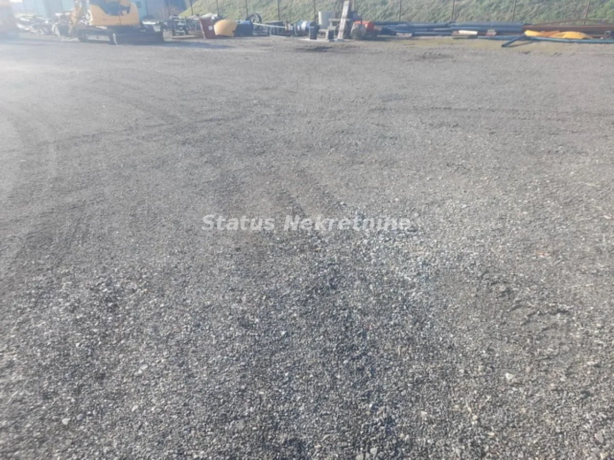Izdavanje, plac, 2300m², Rumenka, Novi Sad Sve Podlokacije