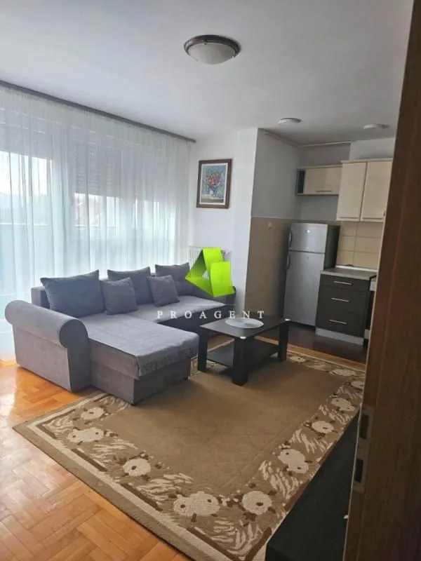Prodaja, dvosoban stan, 75m², Medijana, Niš