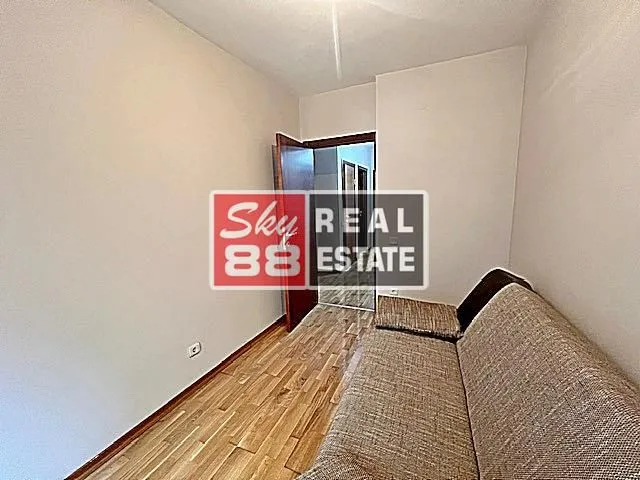Sale, three bedroom apartment, 74m², Vračar Hram, Vračar Sve Podlokacije