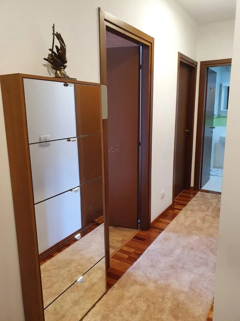 Rent, two bedroom apartment, 74m², City Kvart, Podgorica