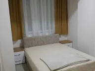 Izdavanje, trosoban stan, 80m², Centar, Novi Sad - image 12