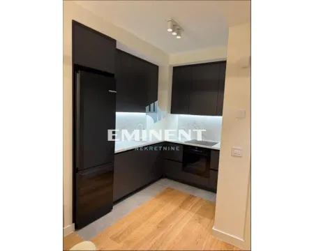 Rent, three bedroom apartment, 76m², Savski Venac, Beograd - image 4