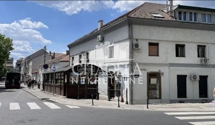 Prodaja, dvosoban stan, 36m², Zemun Kej, Zemun Sve Podlokacije