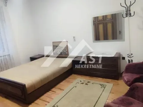 Izdavanje, trosoban stan, 72m², Bulevar Evrope, Novi Sad Sve Podlokacije - image 7