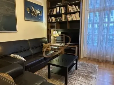 Izdavanje, dvosoban stan, 70m², Stari Grad, Beograd - image 10