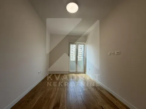 Rent, one bedroom apartment, 40m², Central Point, Podgorica - image 5