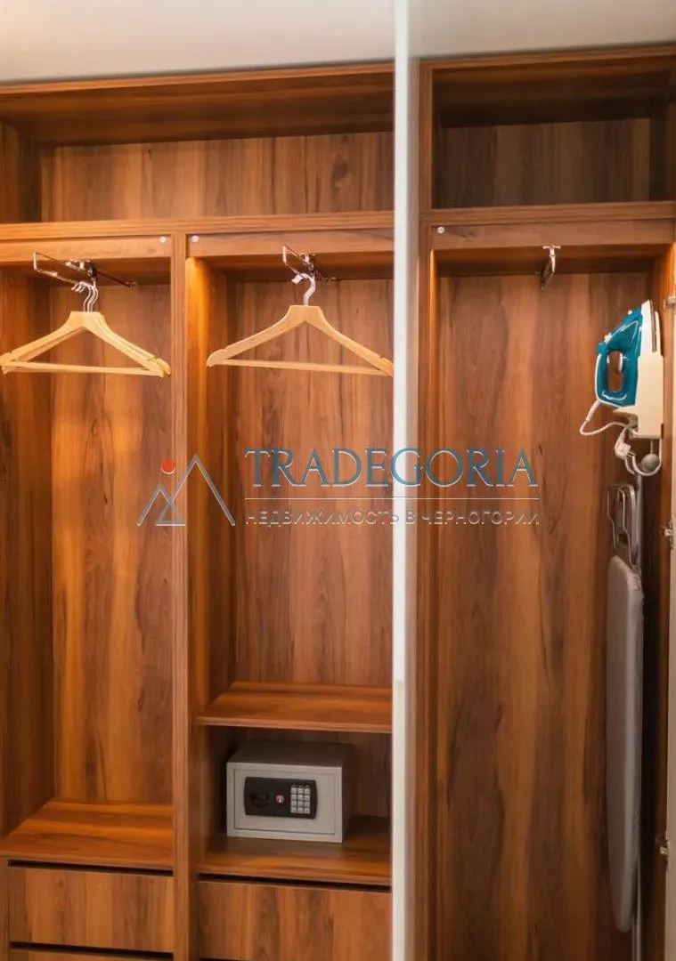 Prodaja, dvosoban stan, 110m², Rafailovići, Budva