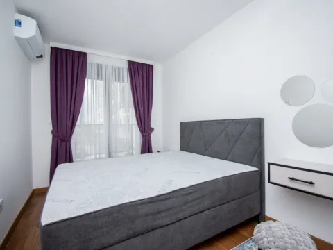 Izdavanje, jednosoban stan, 50m², City Kvart, Podgorica - image 3