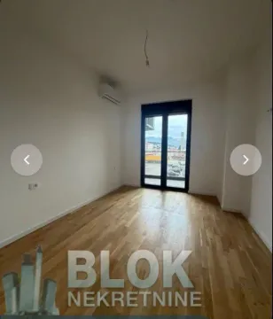 Sale, three bedroom apartment, 83m², Stari Aerodrom, Podgorica - image 2