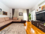 Prodaja, trosoban stan, 96m², Vezirov Most, Podgorica - image 1