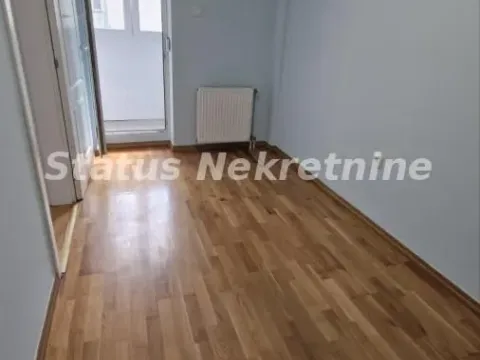 Izdavanje, jednosoban stan, 33m², Centar, Novi Sad - image 3