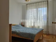 Sale, three bedroom apartment, 85m², Vračar Hram, Vračar Sve Podlokacije - image 4