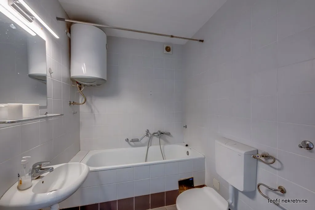 Prodaja, dvosoban stan, 66m², Novi Beograd Sve Podlokacije, Beograd