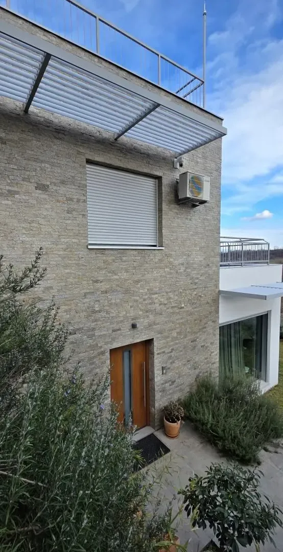 Prodaja, kuća, 337m², Sremska Kamenica, Petrovaradin