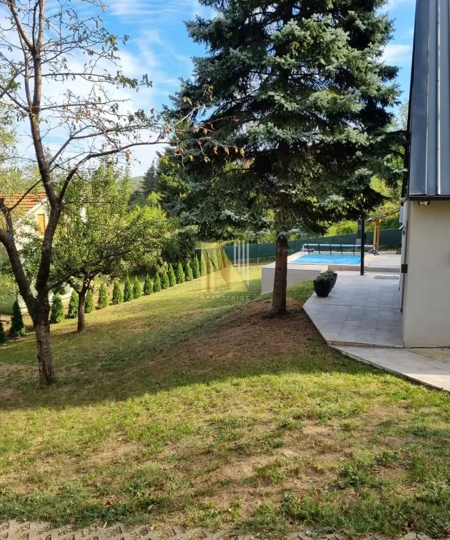 Prodaja, kuća, 46m², Sremska Kamenica, Petrovaradin