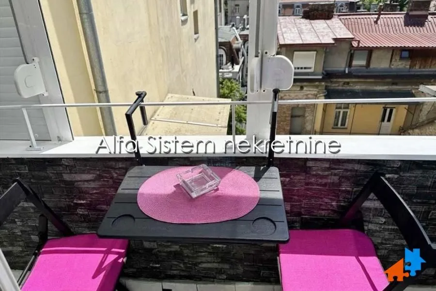 Rent, two bedroom apartment, 50m², Stari Grad, Beograd