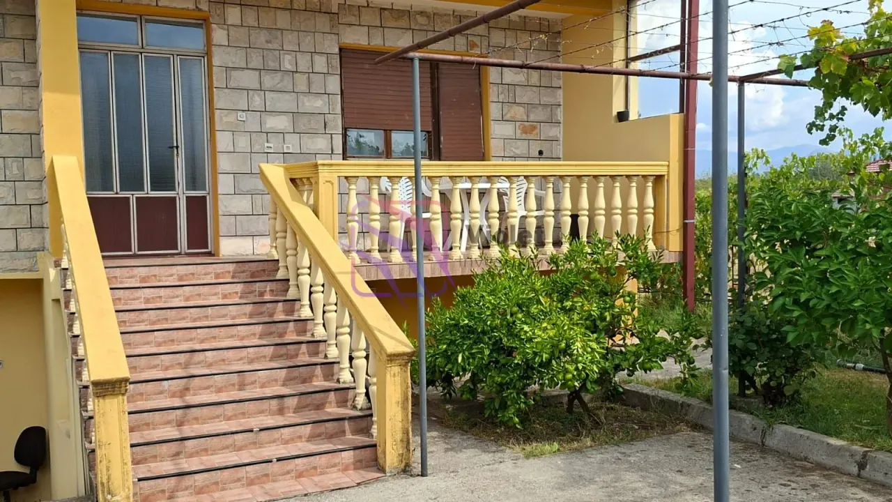 Izdavanje, dvosoban stan, 100m², Donja Gorica, Podgorica
