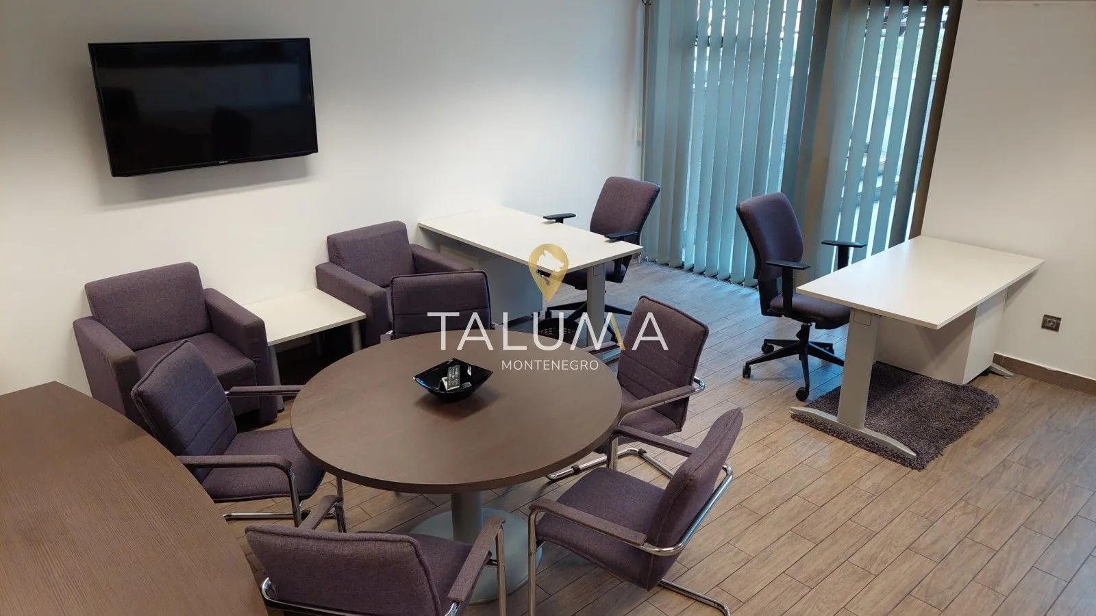 Rent, office space, 80m², Blok 5, Podgorica