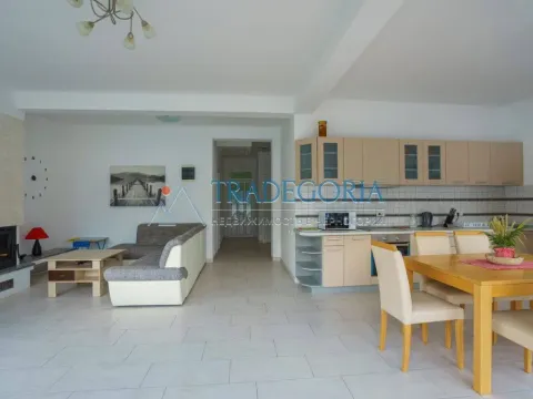 Prodaja, kuća, 470m², Koštanjica, Bar - image 7