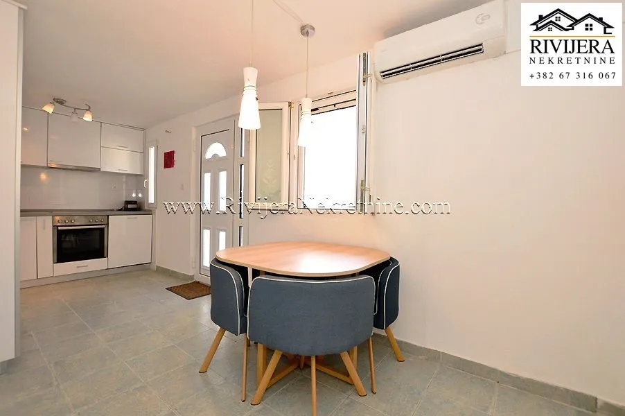 Prodaja, kuća, 130m², Njivice, Herceg Novi