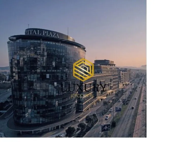 Rent, office space, 100m², Kod Capital Plaze, Podgorica