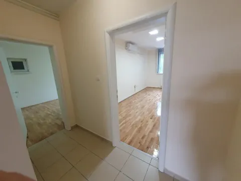 Rent, office space, 125m², Bulevar Evrope, Novi Sad Sve Podlokacije - image 10