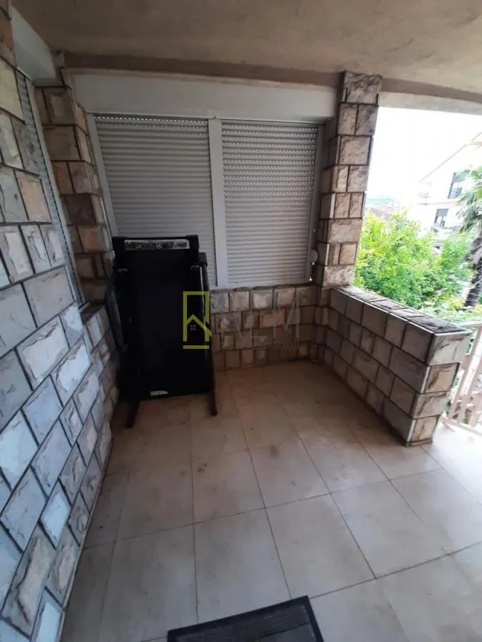 Prodaja, trosoban stan, 76m², Zagorič, Podgorica