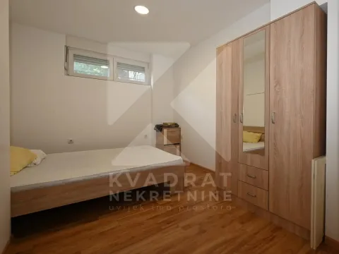 Izdavanje, jednosoban stan, 43m², 1 maj, Podgorica - image 6