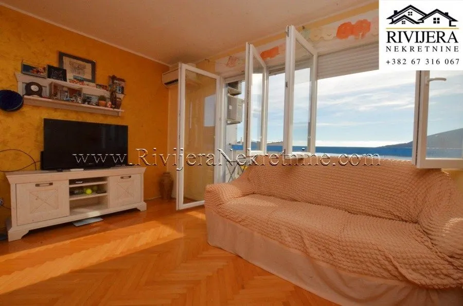 Prodaja, dvosoban stan, 73m², Centar, Herceg Novi