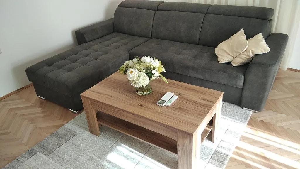 Rent, two bedroom apartment, 100m², Dalmatinska ulica, Podgorica