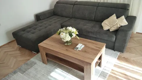 Rent, two bedroom apartment, 100m², Dalmatinska ulica, Podgorica - image 2