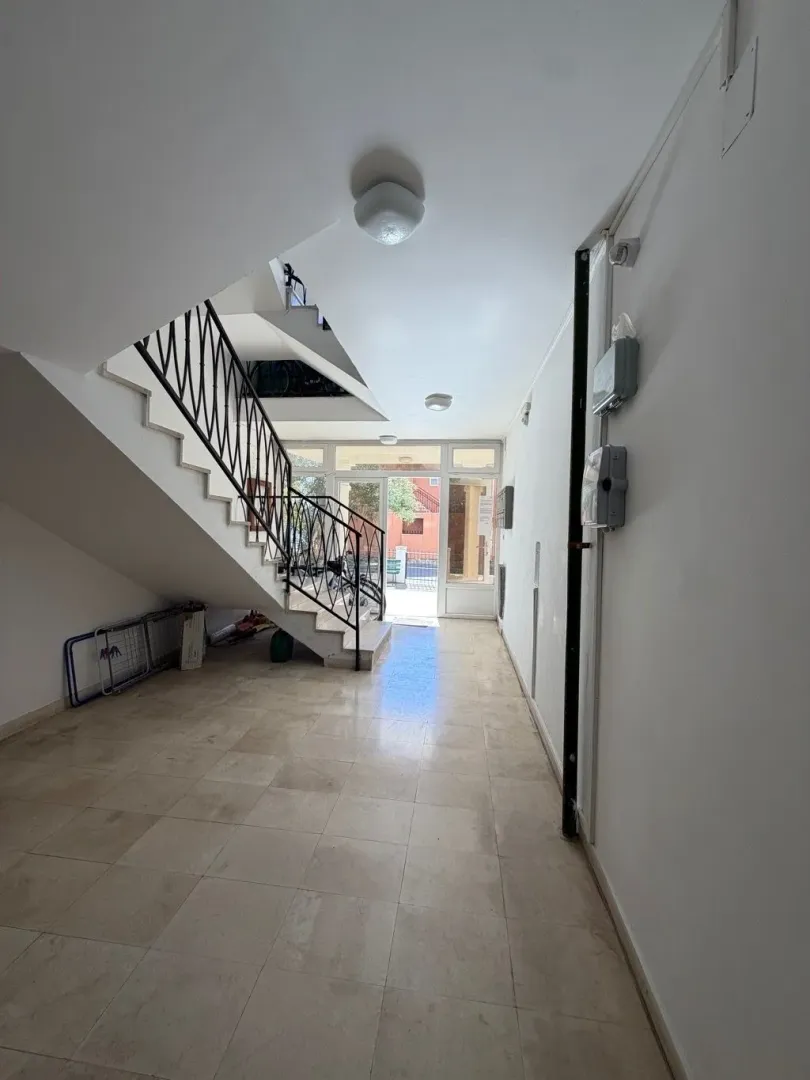 Izdavanje, garsonjera, 30m², Seljanovo, Tivat