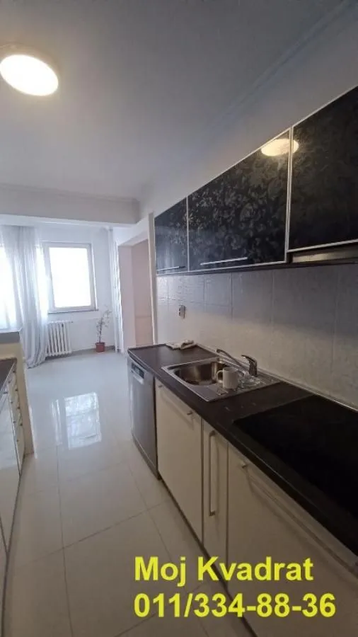 Prodaja, četvorosoban stan, 105m², Savski Venac, Beograd