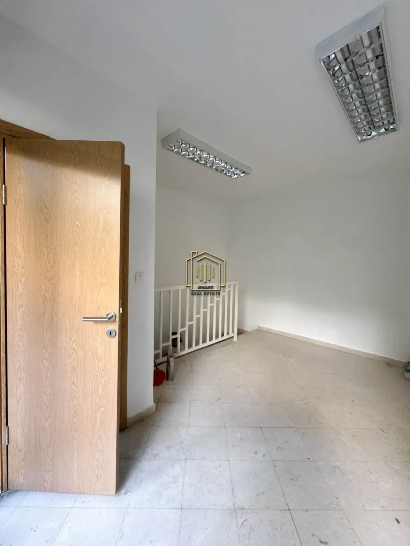 Sale, office space, 64m², Lepa Kata, Podgorica