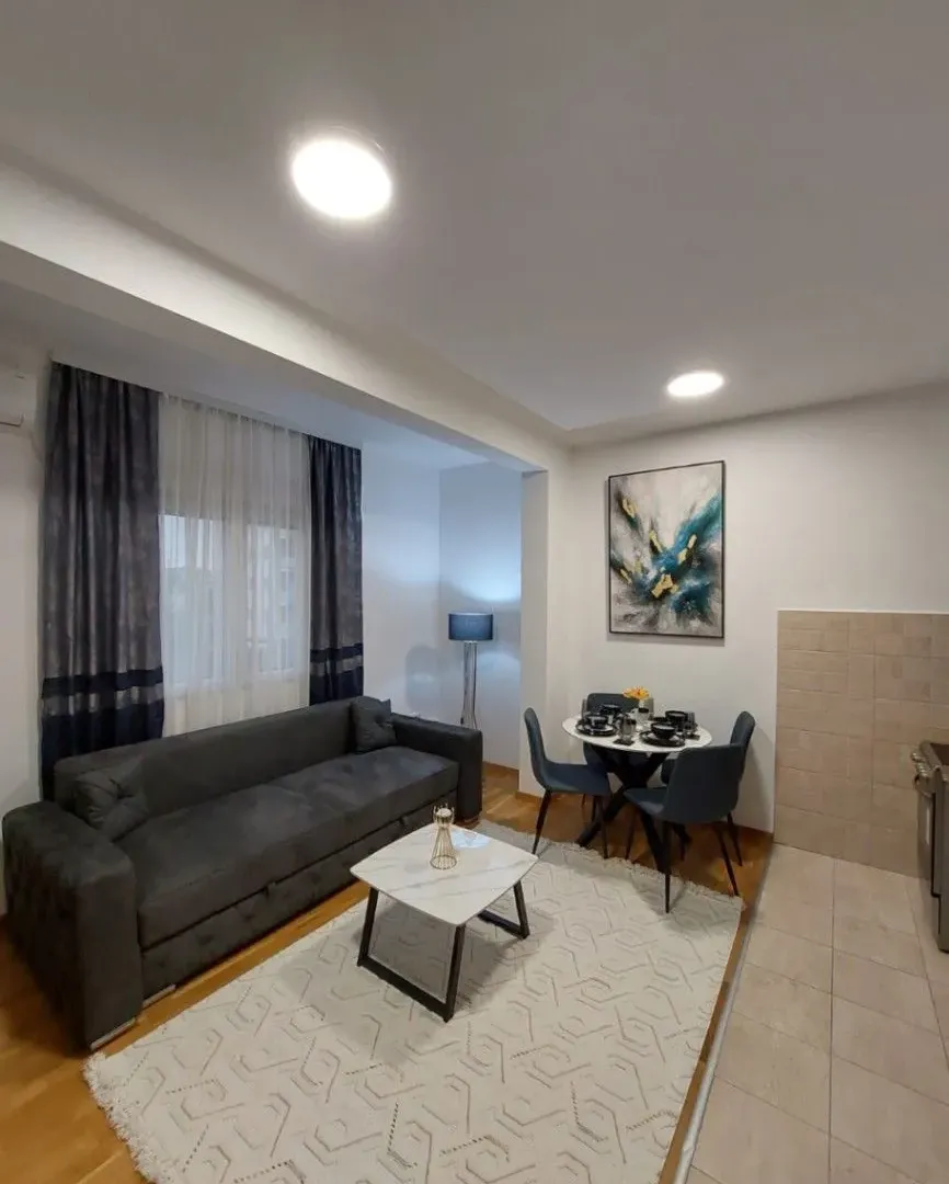 Izdavanje, jednosoban stan, 42m², Ljubović, Podgorica