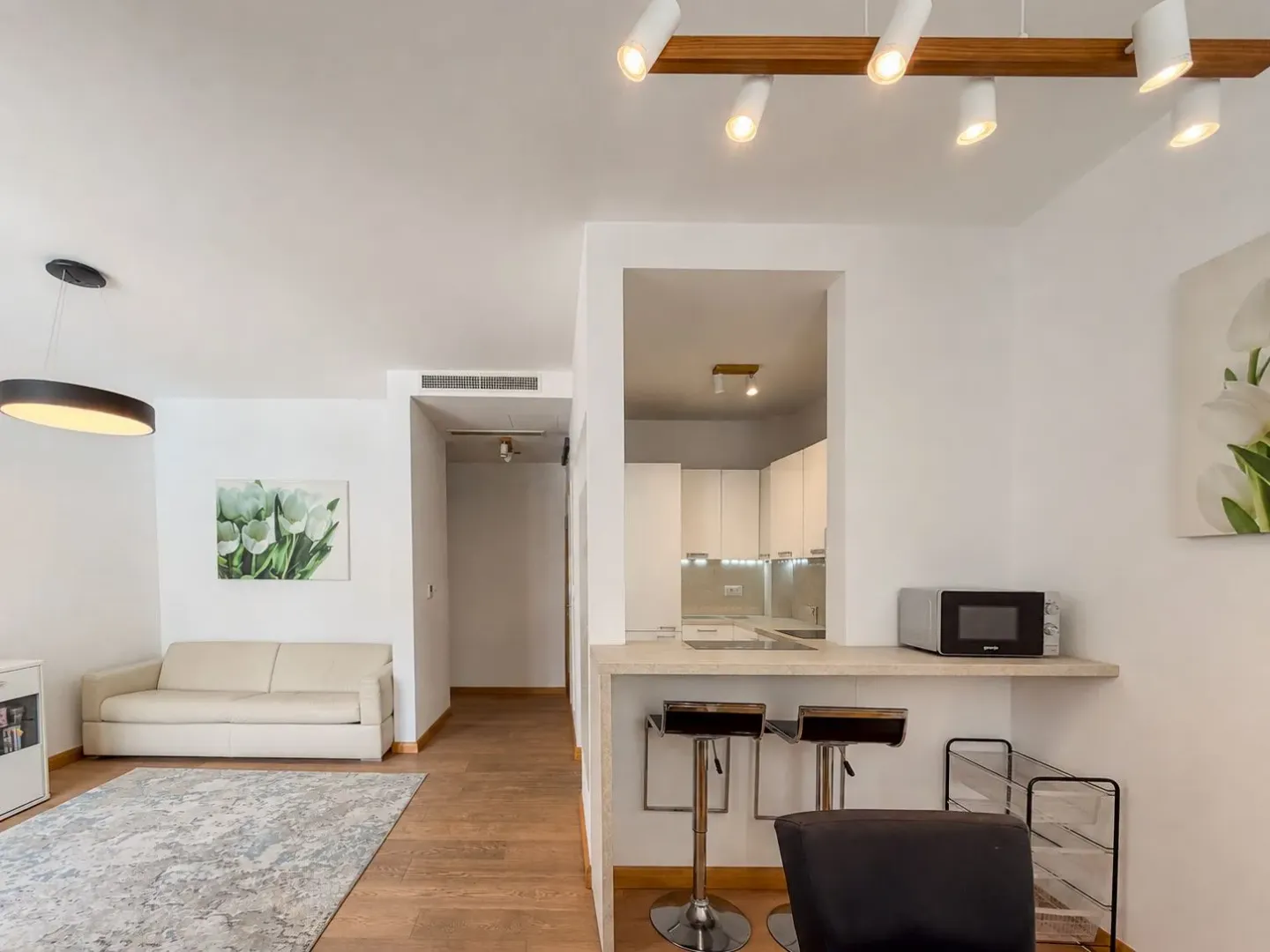 Prodaja, dvosoban stan, 77m², Centar, Budva