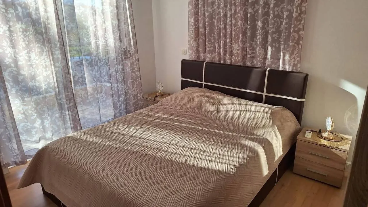 Rent, two bedroom apartment, 70m², Dumidran, Tivat