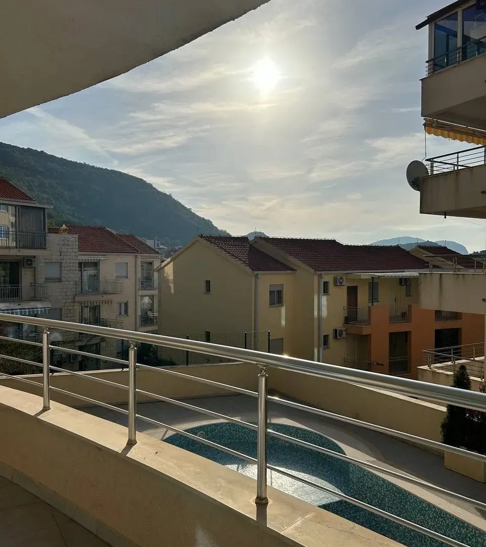 Prodaja, dvosoban stan, 85m², Petrovac, Budva