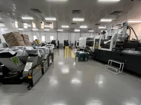 Rent, office space, 1731m², Bački Petrovac, Novi Sad - image 13