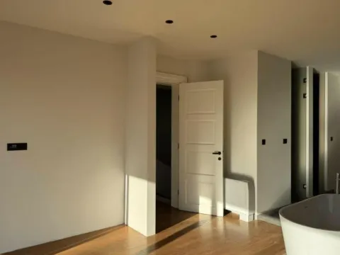 Sale, house, 262m², Gorica C, Podgorica - image 8