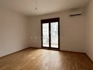 Sale, four bedroom apartment, 106m², Dobrota, Kotor - image 5